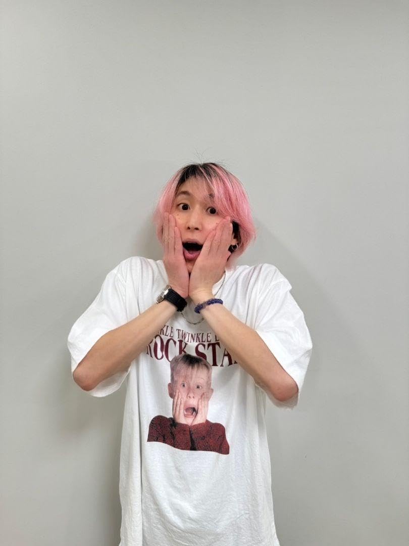 Amazon.co.jp: btsVテテ & Snow Man 佐久間 大介 着用Tシャツ